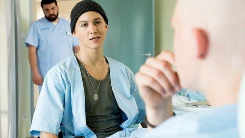 The Red Band Society Season 1 Episode 2 - Der Club