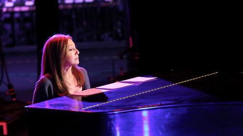 undefined Season 5 Episode 18 - Behind the Red Curtain