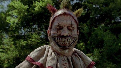 American Horror Story Season 4 Episode 2 - Massacres and Matinees