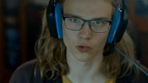 Nerd: DragonSlayer666 Season 2 Episode 1 - The Greedy One Will Have a Shitty Start