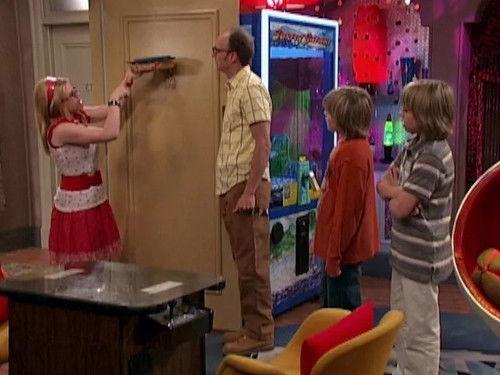 The Suite Life of Zack & Cody Season 3 Episode 8 - The Arwin That Came to Dinner