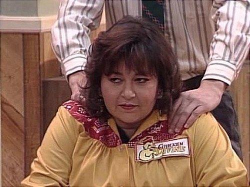 Roseanne Season 2 Episode 13 - Chicken Hearts