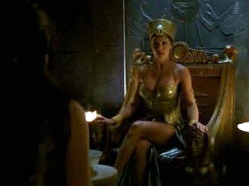 Relic Hunter Season 1 Episode 14 - Nine Lives