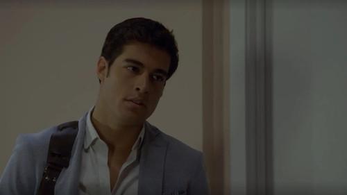 Hijas de la luna... y la familia cambió Season 1 Episode 18 - Episode 18