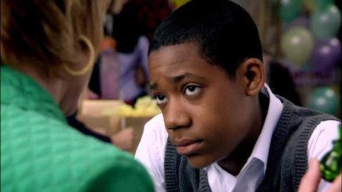 Everybody Hates Chris Season 3 Episode 21 - Everybody Hates Mother's Day