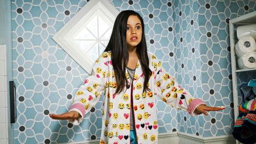 Stuck in the Middle Season 1 Episode 7 - Stuck in the Mother's Day Gift