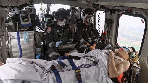 Paramedics Season 4 Episode 8 - Episode 8