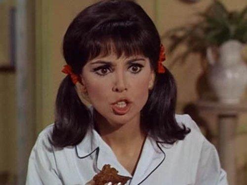 That Girl Season 1 Episode 13 - All About Ann