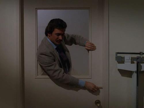 Matt Houston Season 1 Episode 19 - The Beverly Hills Social Club