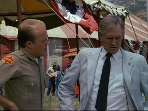 Murder, She Wrote Season 3 Episode 1 - Death Stalks the Big Top (1)