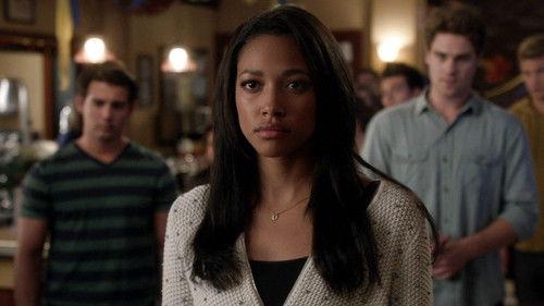 Twisted Season 1 Episode 11 - Out with the In-Crowd