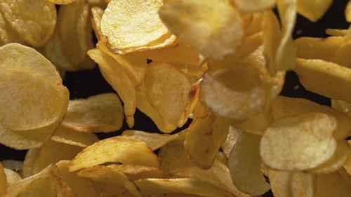 The Food That Built America Season 2 Episode 6 - Chip Dynasties