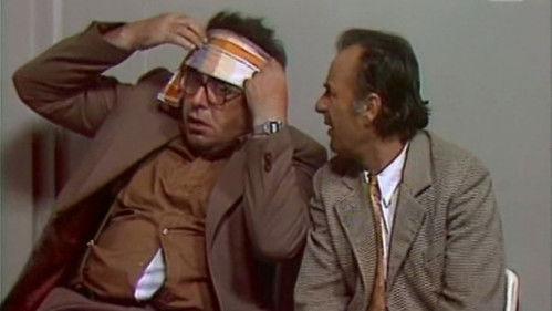 Our Local Community Season 1 Episode 5 - Frakl gre na zdravljenje