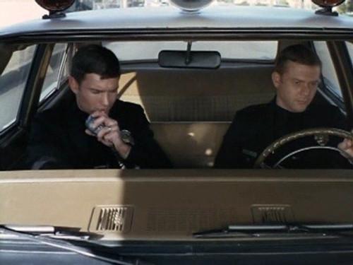 Adam-12 Season 3 Episode 22 - Log 016: Child in Danger