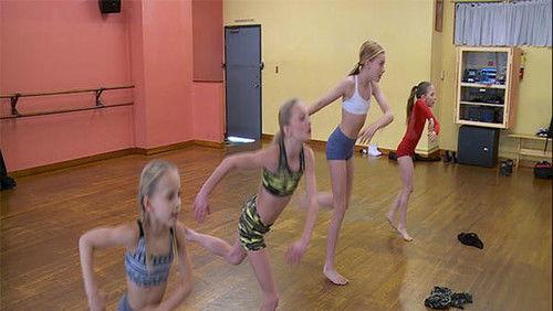 Dance Moms Season 7 Episode 25 - Everyone's Replaceable ... Even Abby