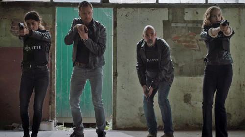 Flikken Rotterdam Season 6 Episode 10 - Follow the money