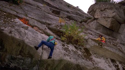MacGyver Season 3 Episode 8 - The Widowmaker