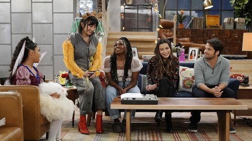 iCarly Season 1 Episode 12 - iThrow a Flawless Dinner Party