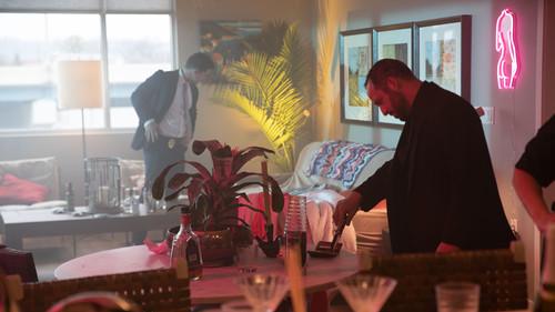 Homicide Hunter: American Detective Season 1 Episode 1 - Fourteen Stories Down