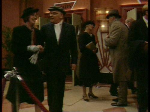 Clarence Season 1 Episode 2 - Episode 2