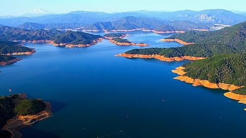 Aerial America Season 7 Episode 1 - On the Water