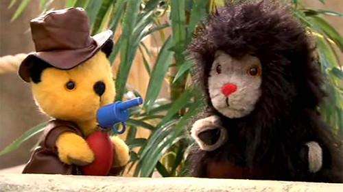Sooty Season 1 Episode 17 - Chocco Chimp