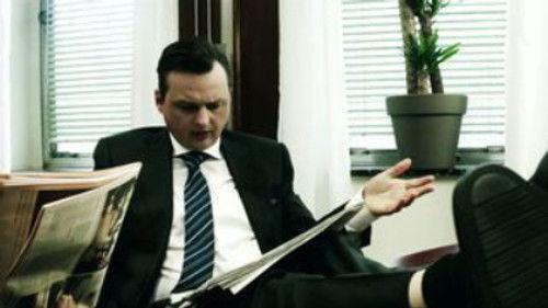 De 16 Season 1 Episode 4 - The Collective Collaboration of an Inferiority Complex