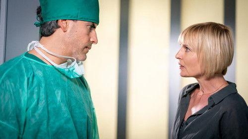 Hamburg Dockland Season 18 Episode 1 - Episode 1