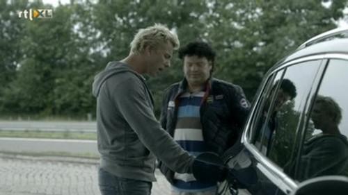 Divorce Season 2 Episode 6 - Back to basic