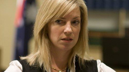 The Hollowmen Season 1 Episode 3 - A Time for Talk