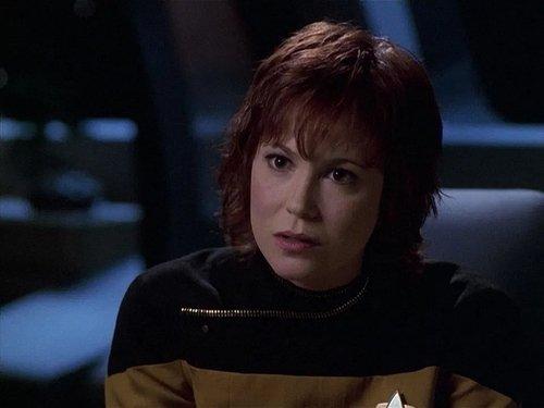 Star Trek: Voyager Season 6 Episode 18 - Ashes to Ashes