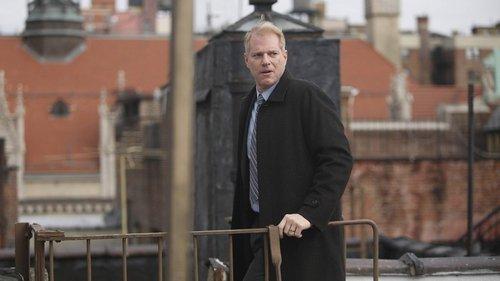 The Americans Season 2 Episode 3 - The Walk In