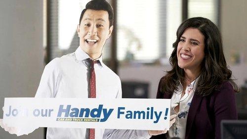 Kim's Convenience Season 2 Episode 4 - Cardboard Jung