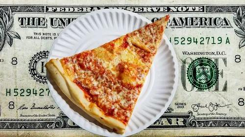 Street Food Icons Season 1 Episode 4 - The Iconic $1 Pizza Slice of NYC
