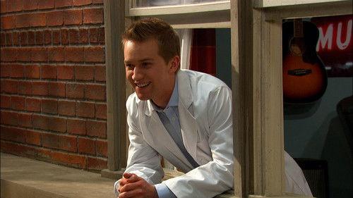 Good Luck Charlie Season 3 Episode 15 - Team Mom