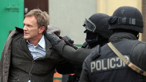 Trzeci oficer Season 1 Episode 8 - Zawieszeni