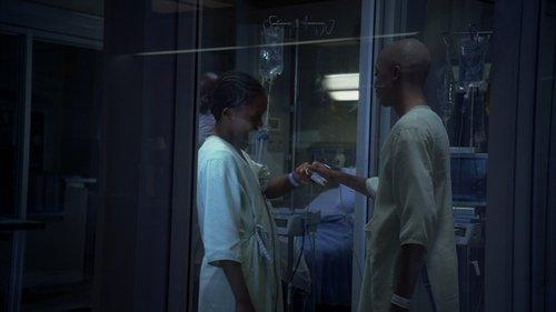 House Season 3 Episode 21 - Family