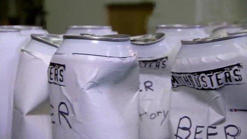 MythBusters Season 7 Episode 14 - Clean Car vs. Dirty Car