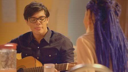 Z4 Season 1 Episode 8 - Z4 Climbed On The Roof