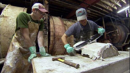 Dirty Jobs Season 4 Episode 23 - Vellum Maker