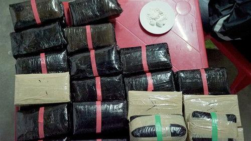 VICE Season 3 Episode 4 - Lines in the Sand & Outsourcing Embryos