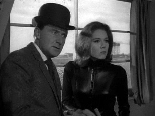 The Avengers Season 4 Episode 1 - The Town of No Return