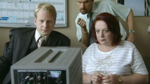 undefined Season 2 Episode 8 - Die Putzfrau