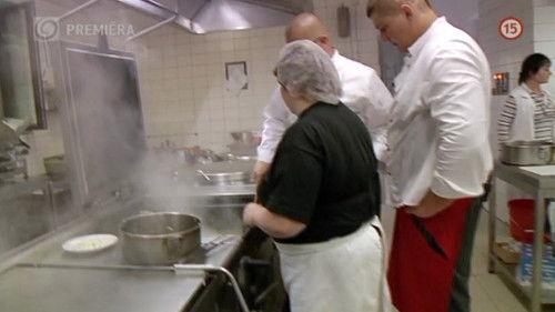 Áno, šéfe! Season 2 Episode 1 - Episode 1