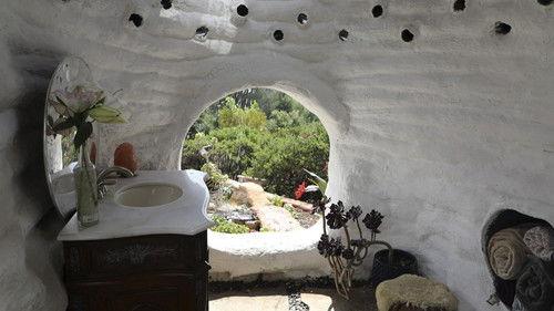 Building Off the Grid Season 13 Episode 8 - California Earth Home