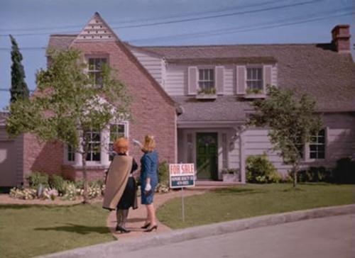 undefined Season 1 Episode 2 - Be it Ever So Mortgaged