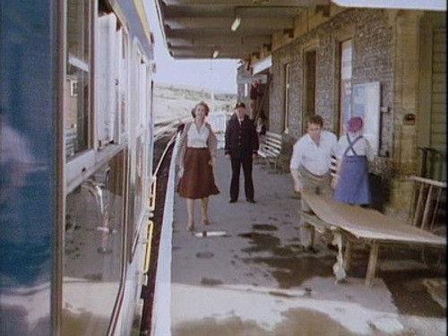 To the Manor Born Season 3 Episode 2 - Station Closing