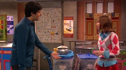 Drake & Josh Season 4 Episode 4 - Mindy Loves Josh