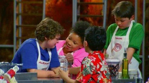 MasterChef Junior Season 1 Episode 4 - Bad Food Bares
