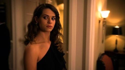 undefined Season 1 Episode 19 - Girl's Best Friend